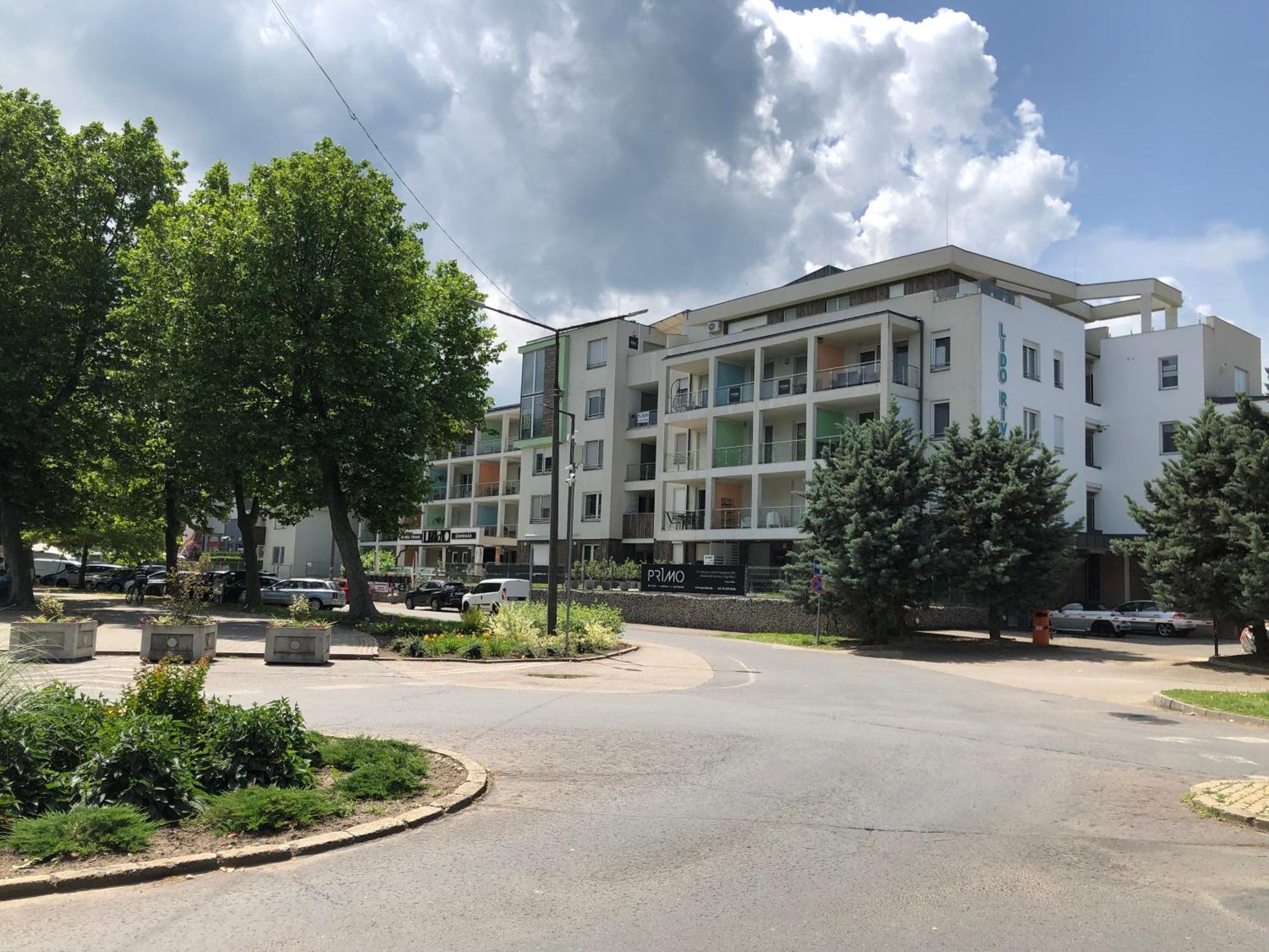 Appartement Luz Del Sol Balatonlelle Extérieur photo